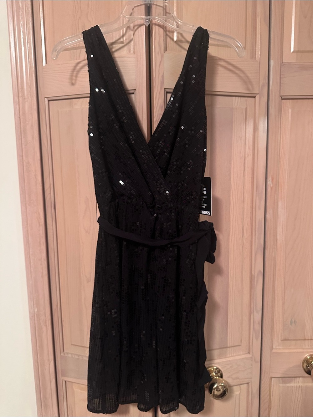 NWT Express Black Sequin V-Neck Cocktail Dress with Elastic Waist and bow detail